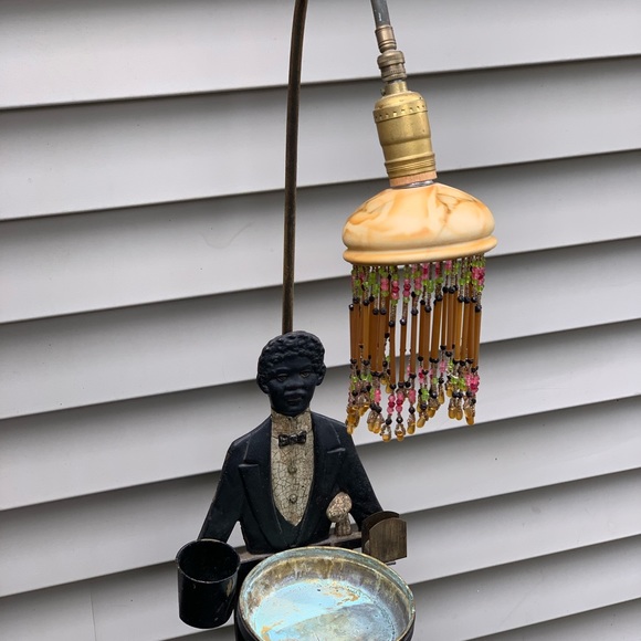 VINTAGE BLACK AMERICANA COLLECTIBLE BUTLER ASHTRAY LAMP SMOKING STAND - Picture 4 of 16
